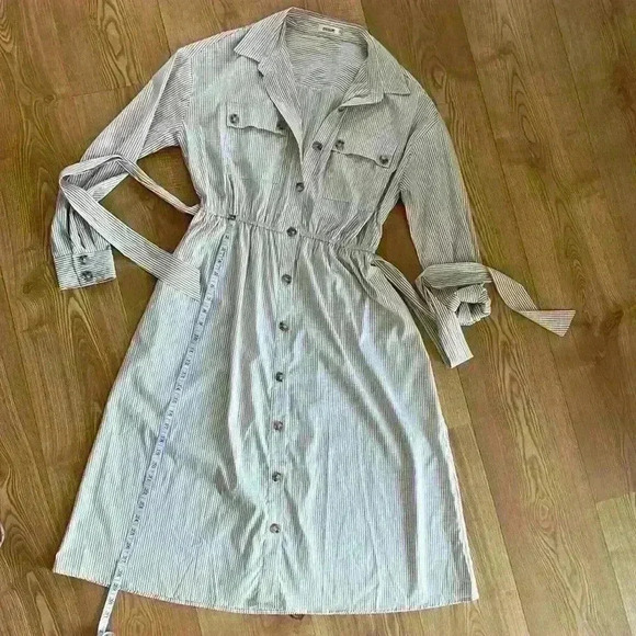 Essue brand dress size Large tan pinstriped dress, button down detail - Picture 3 of 6